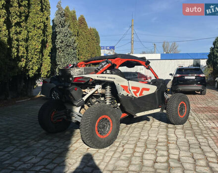 Белый БРП Maverick X3, объемом двигателя 0.9 л и пробегом 7 тыс. км за 28999 $, фото 2 на Automoto.ua