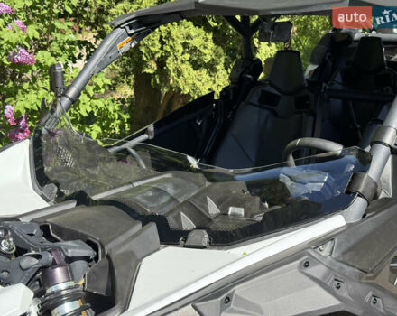 Белый БРП Maverick X3, объемом двигателя 0.9 л и пробегом 2 тыс. км за 25500 $, фото 28 на Automoto.ua