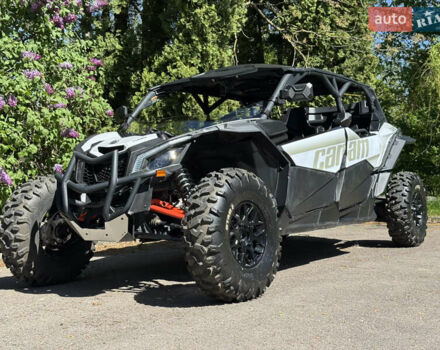 Белый БРП Maverick X3, объемом двигателя 0.9 л и пробегом 2 тыс. км за 25500 $, фото 27 на Automoto.ua