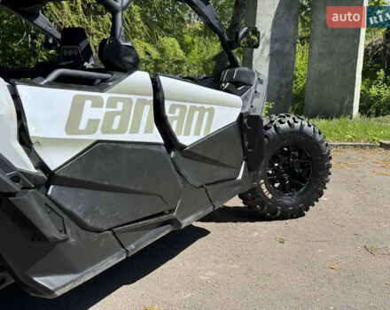 Белый БРП Maverick X3, объемом двигателя 0.9 л и пробегом 2 тыс. км за 25500 $, фото 10 на Automoto.ua