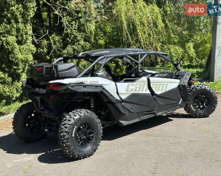 Белый БРП Maverick X3, объемом двигателя 0.9 л и пробегом 2 тыс. км за 25500 $, фото 2 на Automoto.ua
