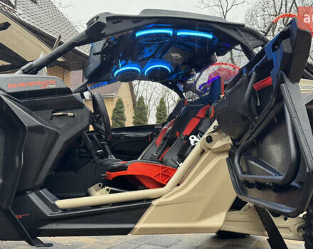 Бежевый БРП Maverick X3, объемом двигателя 0.9 л и пробегом 2 тыс. км за 35900 $, фото 34 на Automoto.ua