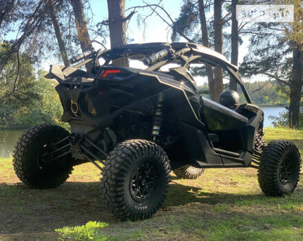 Черный БРП Maverick X3, объемом двигателя 0.9 л и пробегом 4 тыс. км за 26000 $, фото 4 на Automoto.ua