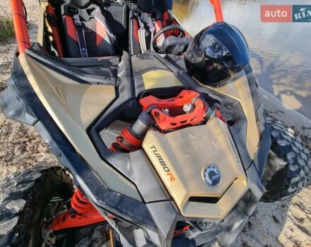 Красный БРП Maverick X3, объемом двигателя 0.9 л и пробегом 6 тыс. км за 15800 $, фото 15 на Automoto.ua