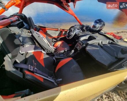 Красный БРП Maverick X3, объемом двигателя 0.9 л и пробегом 6 тыс. км за 15800 $, фото 7 на Automoto.ua