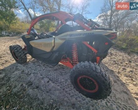 Красный БРП Maverick X3, объемом двигателя 0.9 л и пробегом 6 тыс. км за 15800 $, фото 6 на Automoto.ua