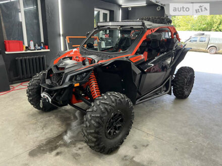 БРП Maverick X3 2018 у Рівному на Automoto.ua БРП Maverick X3, об'ємом двигуна 1 л та пробігом 1 тис. км за 24900 $, фото 1 на Automoto.ua