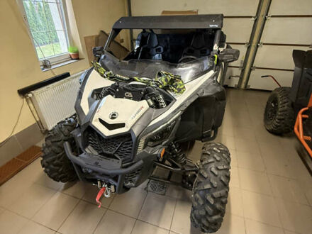 БРП Maverick X3 2019 в Черновцах на Automoto.ua БРП Maverick X3, объемом двигателя 0.9 л и пробегом 4 тыс. км за 26000 $, фото 1 на Automoto.ua