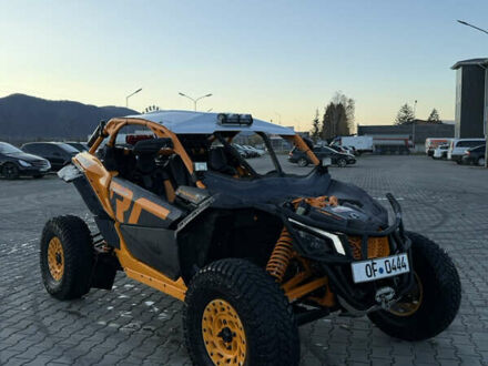 Желтый БРП Maverick X3, объемом двигателя 1 л и пробегом 6 тыс. км за 26000 $, фото 1 на Automoto.ua