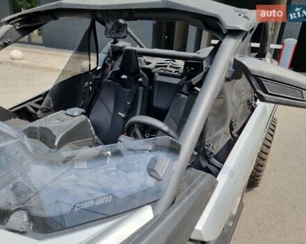 Серый БРП Maverick X3, объемом двигателя 0.9 л и пробегом 2 тыс. км за 19800 $, фото 10 на Automoto.ua