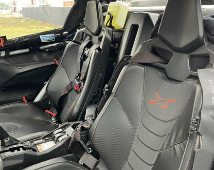 Синий БРП Maverick X3, объемом двигателя 1 л и пробегом 4 тыс. км за 31000 $, фото 10 на Automoto.ua