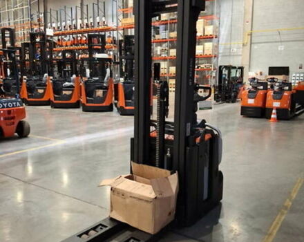 БТ Тойота СПЄ, об'ємом двигуна 0 л та пробігом 0 тис. км за 15840 $, фото 2 на Automoto.ua