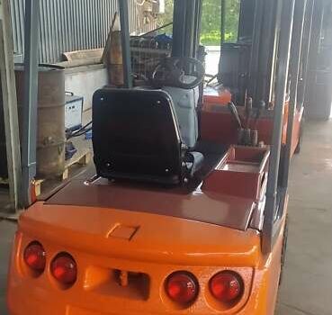 БТ Тойота CBE, об'ємом двигуна 0 л та пробігом 0 тис. км за 4750 $, фото 1 на Automoto.ua