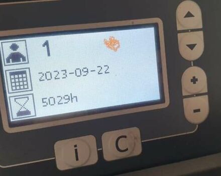 Оранжевый БТ Тойота VCE, объемом двигателя 0 л и пробегом 0 тыс. км за 13599 $, фото 1 на Automoto.ua