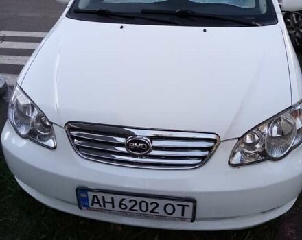 Белый БИД Ф3, объемом двигателя 1.49 л и пробегом 95 тыс. км за 5265 $, фото 5 на Automoto.ua