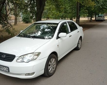 Белый БИД Ф3, объемом двигателя 1.5 л и пробегом 200 тыс. км за 3500 $, фото 1 на Automoto.ua