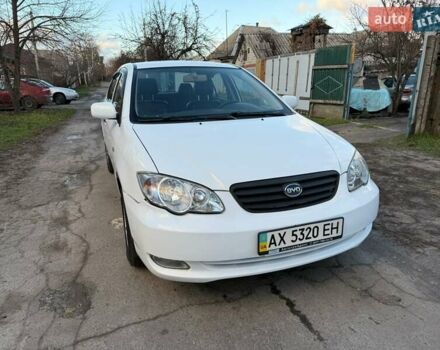 Белый БИД Ф3, объемом двигателя 1.49 л и пробегом 82 тыс. км за 3600 $, фото 1 на Automoto.ua