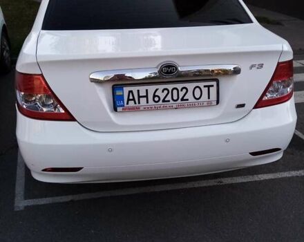 Белый БИД Ф3, объемом двигателя 1.49 л и пробегом 95 тыс. км за 5265 $, фото 4 на Automoto.ua