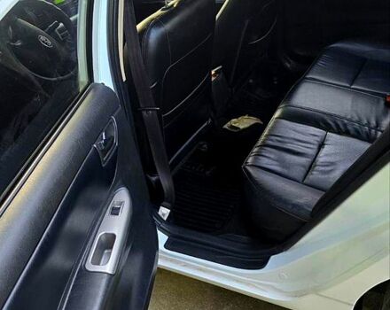 Белый БИД Ф3, объемом двигателя 1.6 л и пробегом 139 тыс. км за 4000 $, фото 5 на Automoto.ua