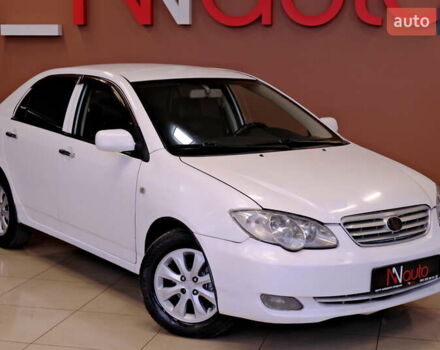 БІД F3 2013 у Одесі на Automoto.ua Білий БІД F3, об'ємом двигуна 1.49 л та пробігом 151 тис. км за 2900 $, фото 5 на Automoto.ua