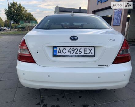 Белый БИД Ф6, объемом двигателя 2 л и пробегом 100 тыс. км за 5000 $, фото 7 на Automoto.ua