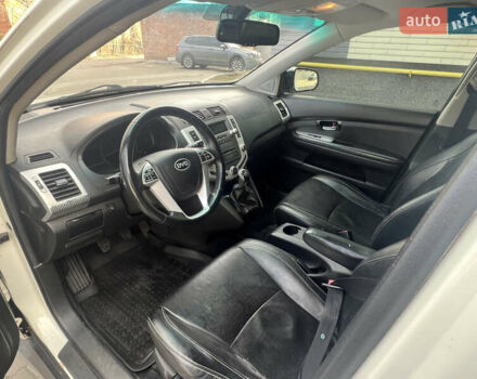 Белый БИД С6, объемом двигателя 2 л и пробегом 145 тыс. км за 5800 $, фото 4 на Automoto.ua