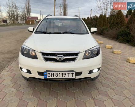 Белый БИД С6, объемом двигателя 2.38 л и пробегом 183 тыс. км за 6499 $, фото 1 на Automoto.ua