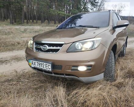 БИД С6, объемом двигателя 2.4 л и пробегом 99 тыс. км за 8300 $, фото 2 на Automoto.ua