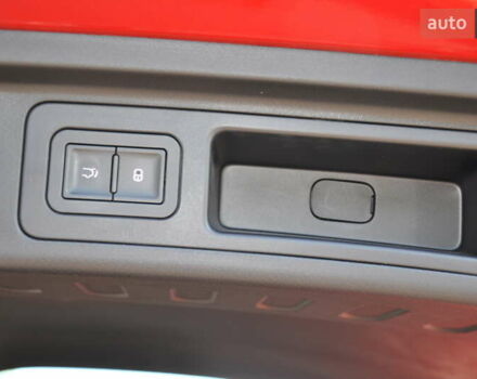 Красный БИД Atto 3, объемом двигателя 0 л и пробегом 1 тыс. км за 22900 $, фото 48 на Automoto.ua