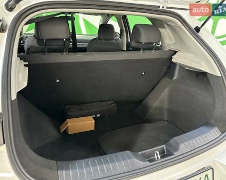 Белый БИД e2, объемом двигателя 0 л и пробегом 40 тыс. км за 16000 $, фото 24 на Automoto.ua