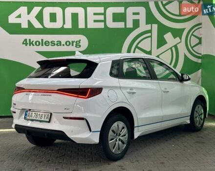 Белый БИД e2, объемом двигателя 0 л и пробегом 40 тыс. км за 16000 $, фото 4 на Automoto.ua