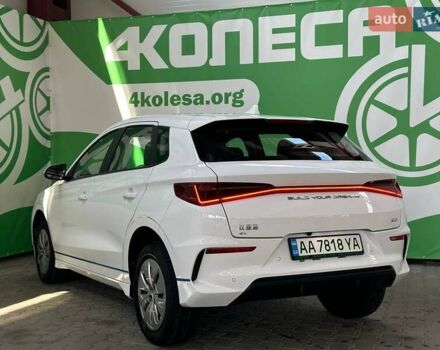 Белый БИД e2, объемом двигателя 0 л и пробегом 40 тыс. км за 16000 $, фото 7 на Automoto.ua
