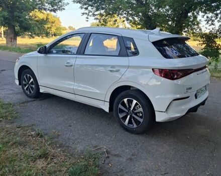 Белый БИД e2, объемом двигателя 0 л и пробегом 16 тыс. км за 18299 $, фото 3 на Automoto.ua
