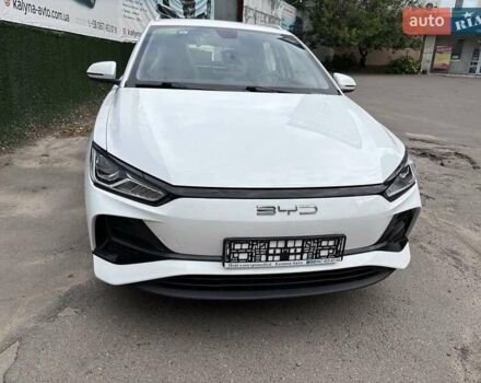 Белый БИД e2, объемом двигателя 0 л и пробегом 1 тыс. км за 18200 $, фото 2 на Automoto.ua