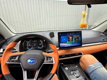 Белый БИД e2, объемом двигателя 80 л и пробегом 81 тыс. км за 16800 $, фото 1 на Automoto.ua
