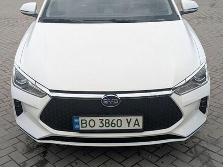 Белый БИД e2, объемом двигателя 0 л и пробегом 90 тыс. км за 13900 $, фото 1 на Automoto.ua