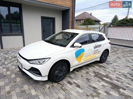 Белый БИД e2, объемом двигателя 0 л и пробегом 7 тыс. км за 17300 $, фото 1 на Automoto.ua