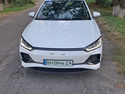 Белый БИД e2, объемом двигателя 0 л и пробегом 16 тыс. км за 18299 $, фото 1 на Automoto.ua