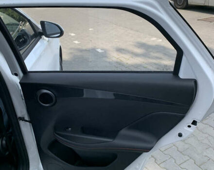 БИД e2, объемом двигателя 0 л и пробегом 1 тыс. км за 18500 $, фото 40 на Automoto.ua