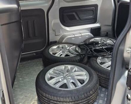 Серый БИД ETP3, объемом двигателя 0 л и пробегом 9 тыс. км за 18286 $, фото 19 на Automoto.ua