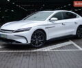 Белый БИД Han, объемом двигателя 0 л и пробегом 61 тыс. км за 28500 $, фото 1 на Automoto.ua