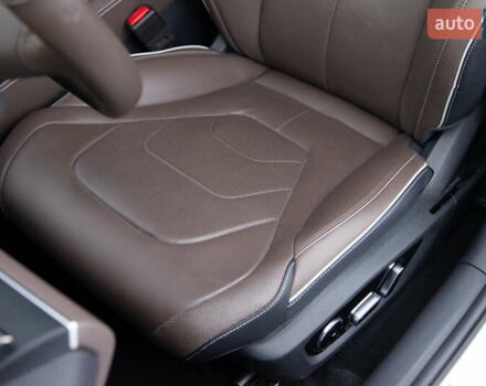 Белый БИД Han, объемом двигателя 0 л и пробегом 61 тыс. км за 30800 $, фото 19 на Automoto.ua