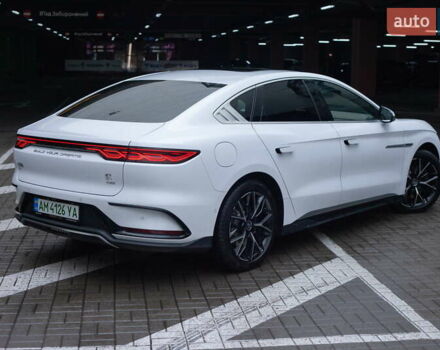 Белый БИД Han, объемом двигателя 0 л и пробегом 61 тыс. км за 30800 $, фото 9 на Automoto.ua