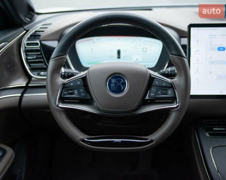 Белый БИД Han, объемом двигателя 0 л и пробегом 61 тыс. км за 30800 $, фото 21 на Automoto.ua