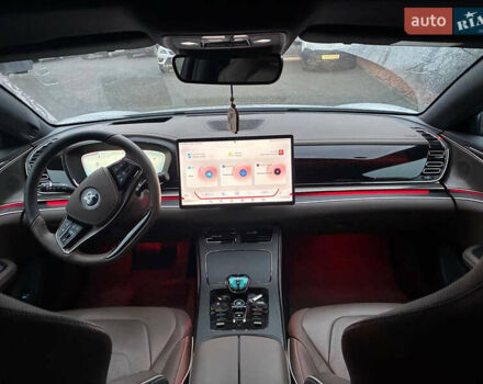 Белый БИД Han, объемом двигателя 0 л и пробегом 60 тыс. км за 30850 $, фото 1 на Automoto.ua