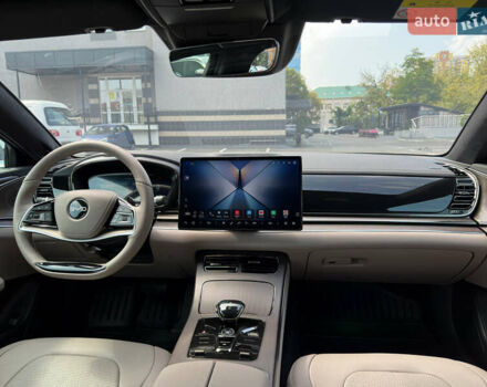 Серый БИД Han, объемом двигателя 0 л и пробегом 1 тыс. км за 37850 $, фото 38 на Automoto.ua
