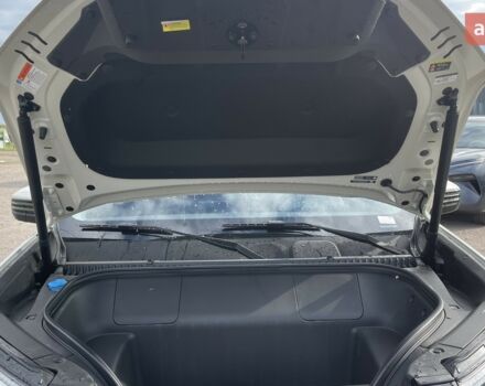 купити нове авто БІД Leopard 3 2025 року від офіційного дилера Максим Путрівка БІД фото