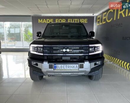 Черный БИД Leopard 5, объемом двигателя 1.5 л и пробегом 1 тыс. км за 61000 $, фото 1 на Automoto.ua