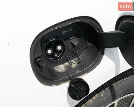 Білий БІД Qin L, об'ємом двигуна 1.5 л та пробігом 1 тис. км за 22600 $, фото 24 на Automoto.ua