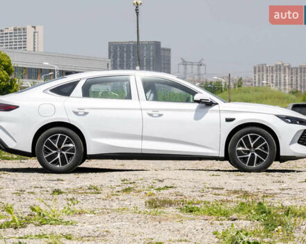 Білий БІД Qin L, об'ємом двигуна 1.5 л та пробігом 1 тис. км за 22600 $, фото 7 на Automoto.ua